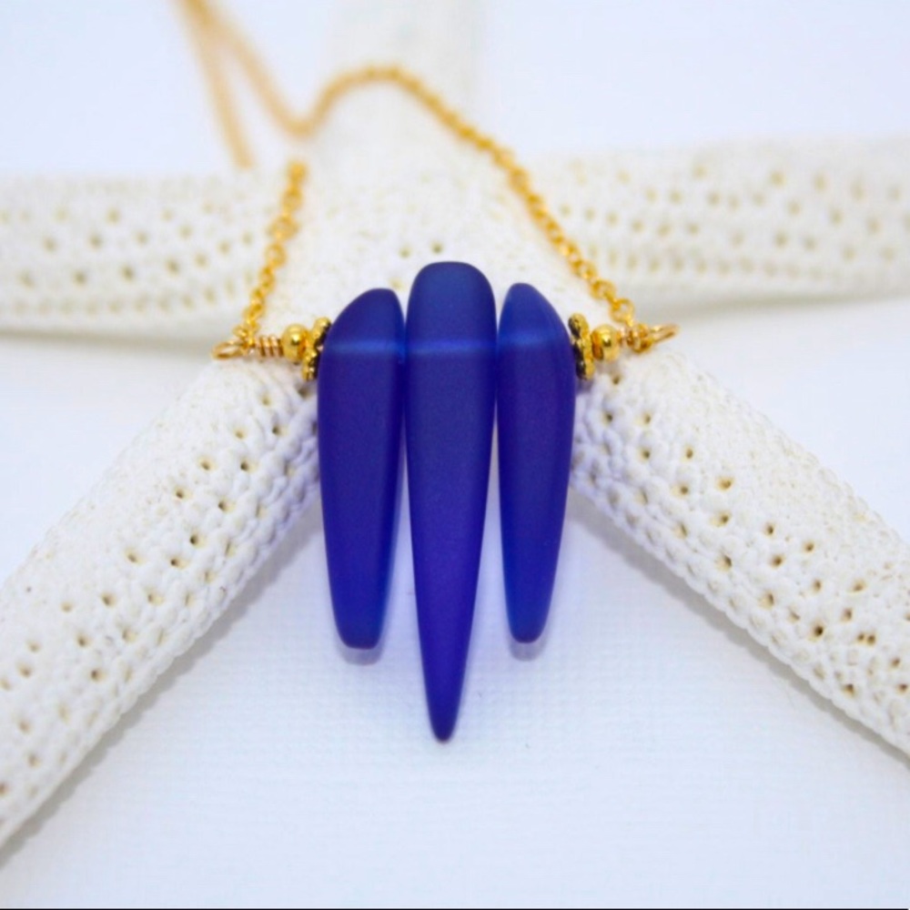 🆕 Gold Seaglass Necklace 💙